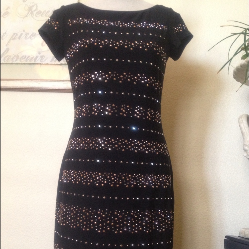 WHBM casual black dress. - Picture 2 of 4